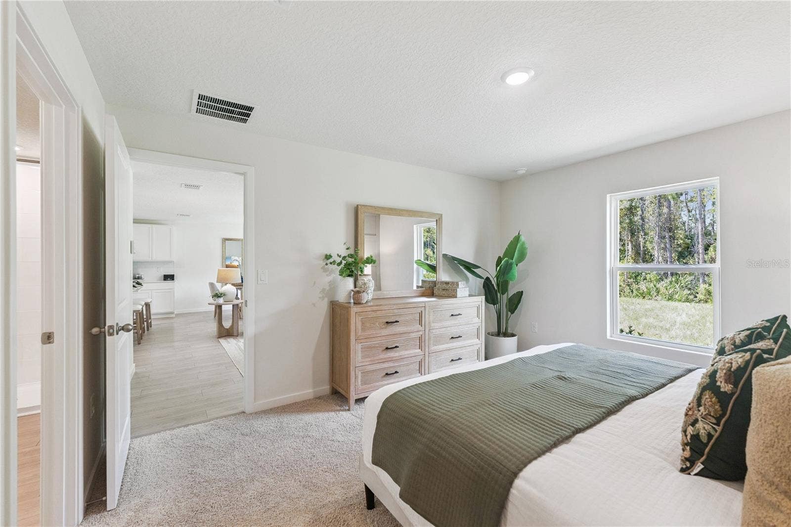 22 AMBERWOOD LANE, Ormond Beach, FL 32174 22 AMBERWOOD LANE, Ormond Beach, FL 32174