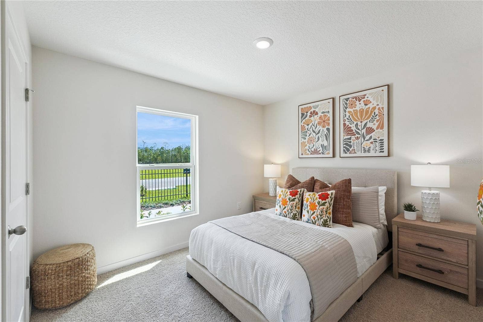 22 AMBERWOOD LANE, Ormond Beach, FL 32174 22 AMBERWOOD LANE, Ormond Beach, FL 32174