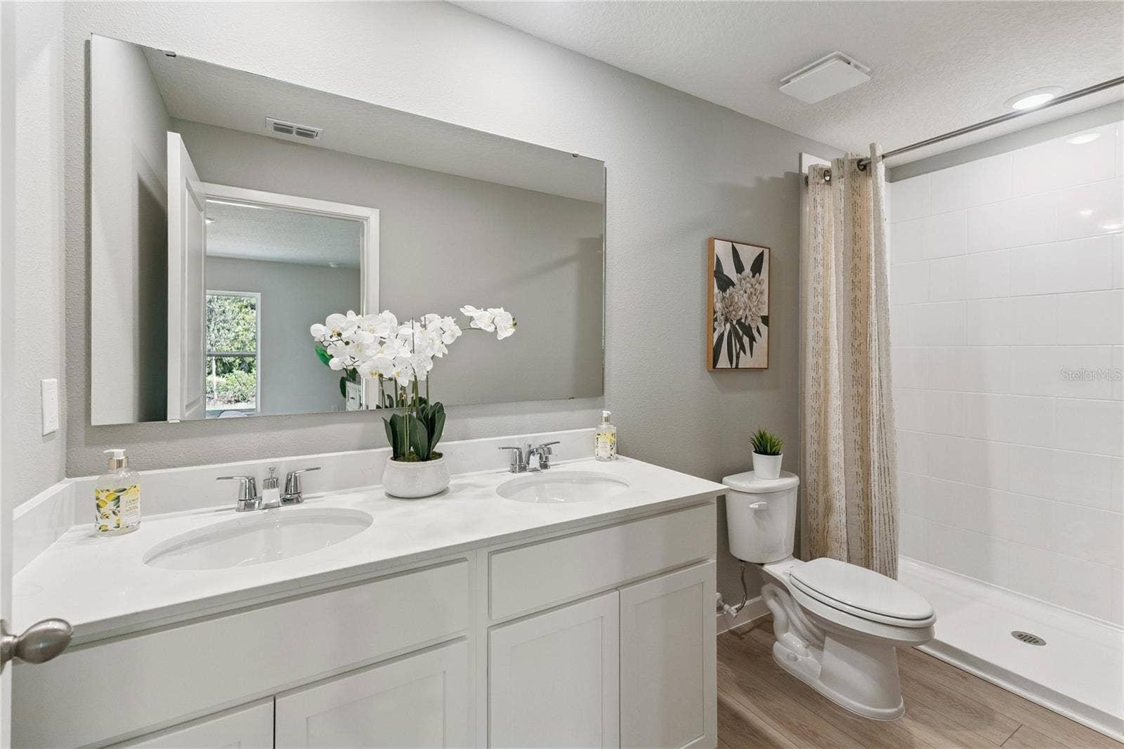 22 AMBERWOOD LANE, Ormond Beach, FL 32174 22 AMBERWOOD LANE, Ormond Beach, FL 32174