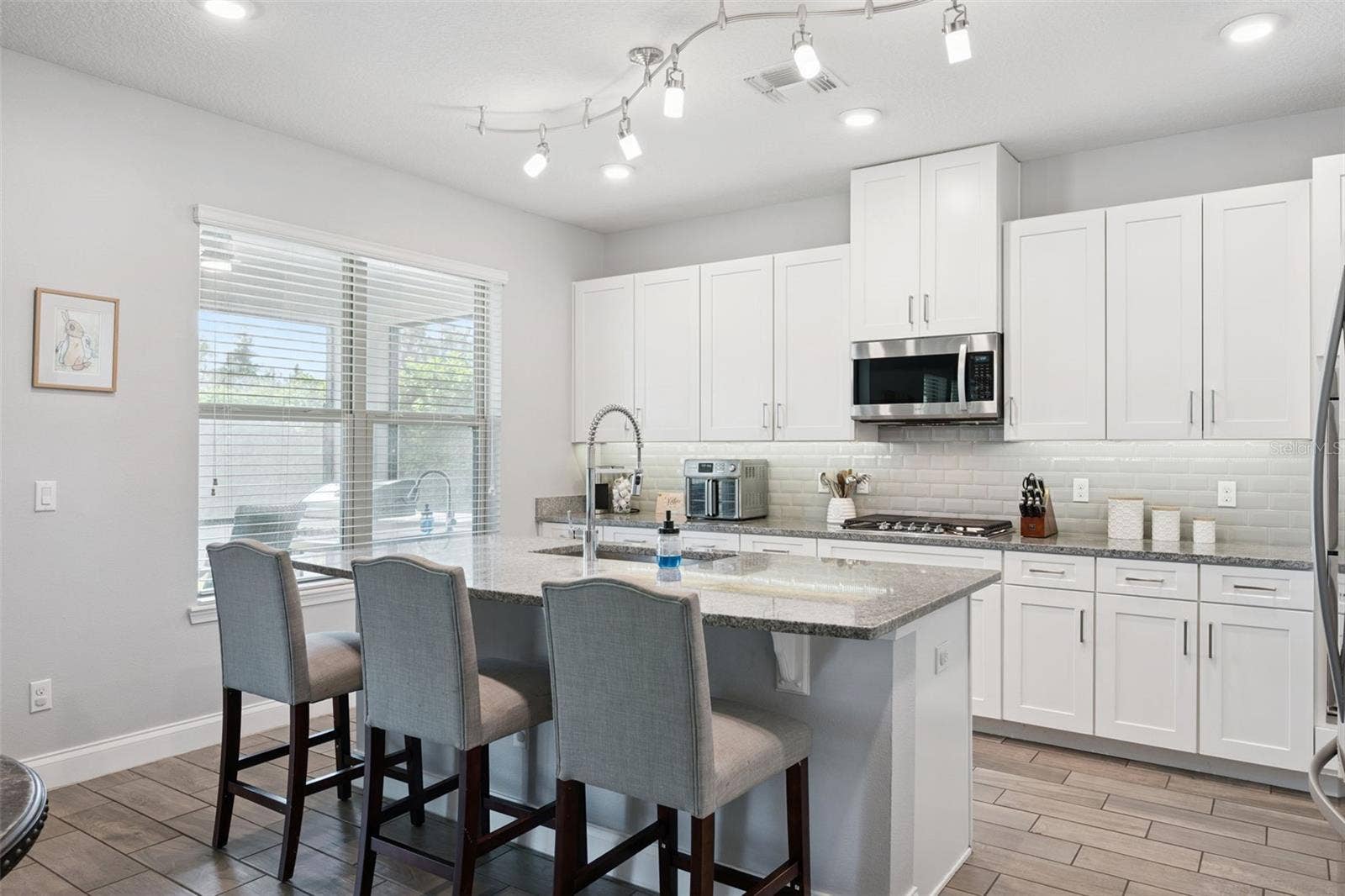 8325 VIVARO ISLE WAY, Windermere, FL 34786