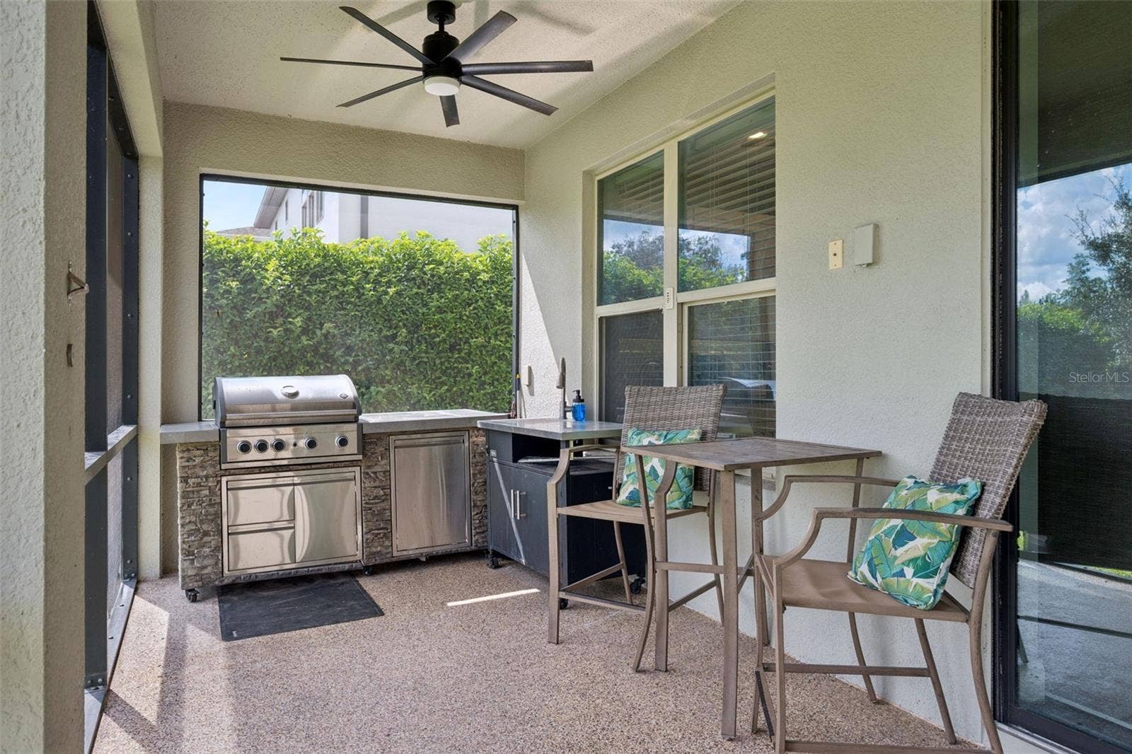 8325 VIVARO ISLE WAY, Windermere, FL 34786