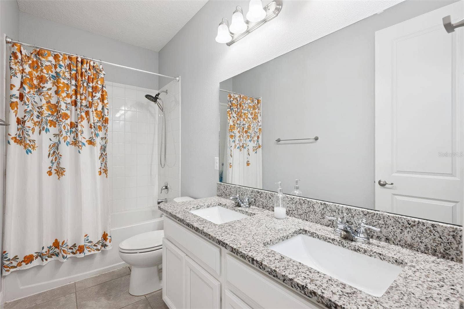 8325 VIVARO ISLE WAY, Windermere, FL 34786