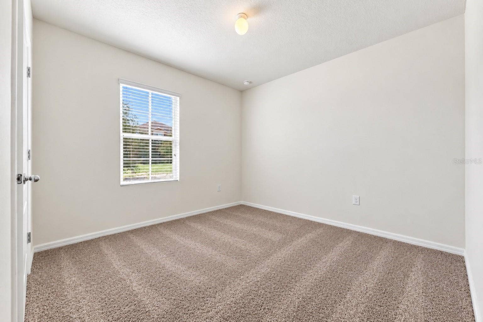 320 ABERDEEN DRIVE, Davenport, FL 33896 320 ABERDEEN DRIVE, Davenport, FL 33896