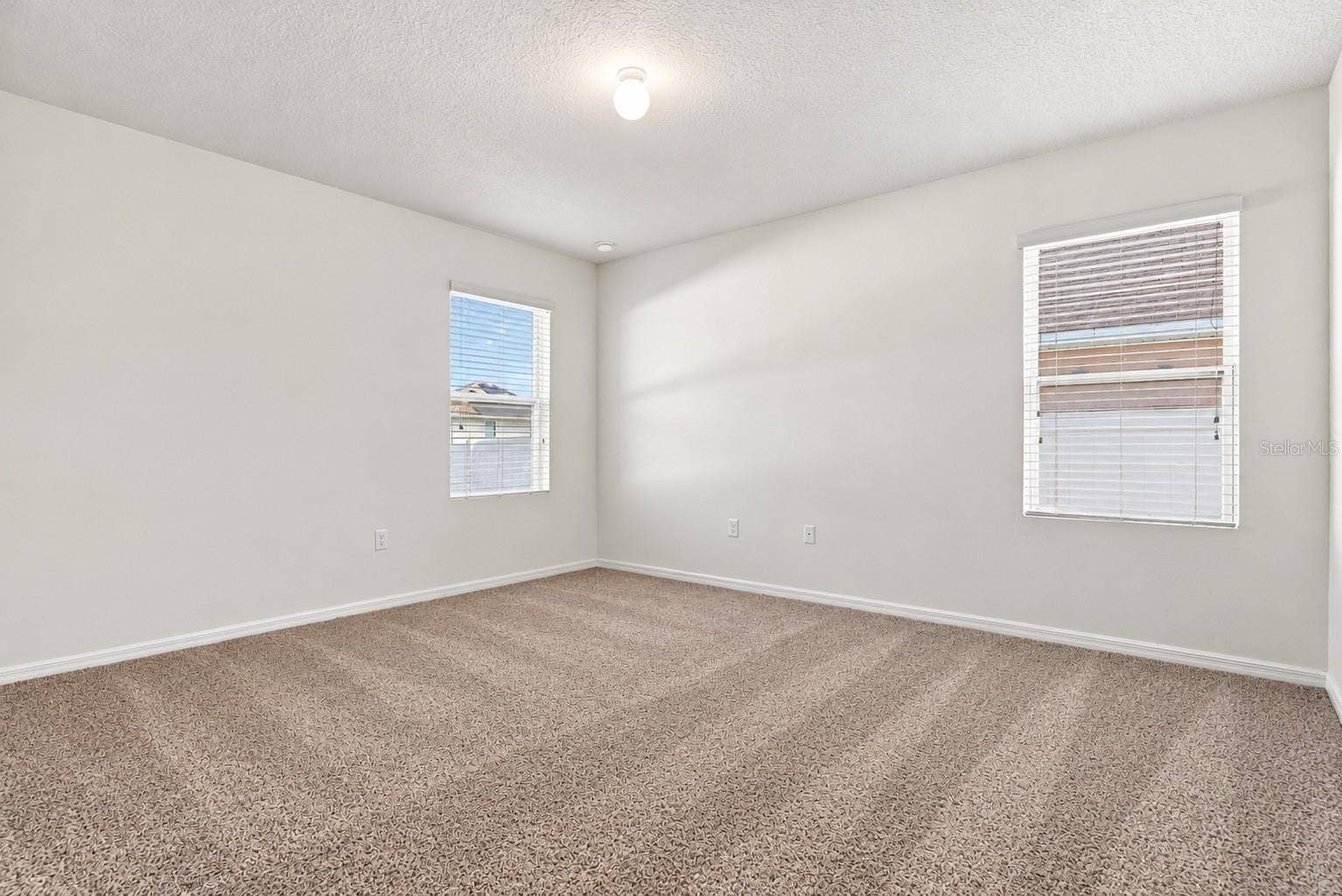 320 ABERDEEN DRIVE, Davenport, FL 33896 320 ABERDEEN DRIVE, Davenport, FL 33896