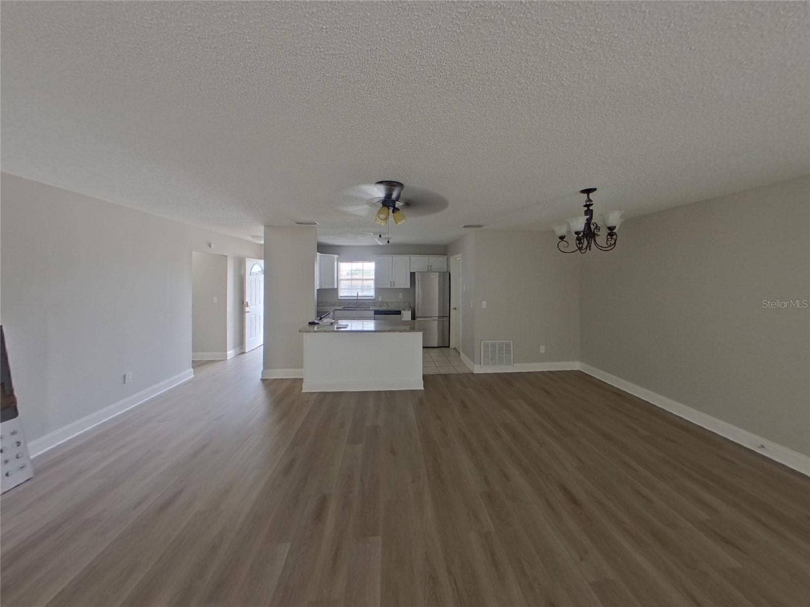 Spring Hill, FL 34609 Spring Hill, FL 34609
