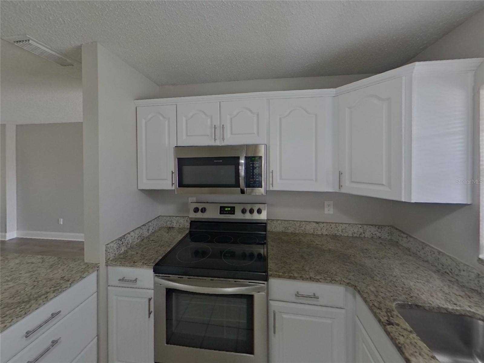 Spring Hill, FL 34609 Spring Hill, FL 34609