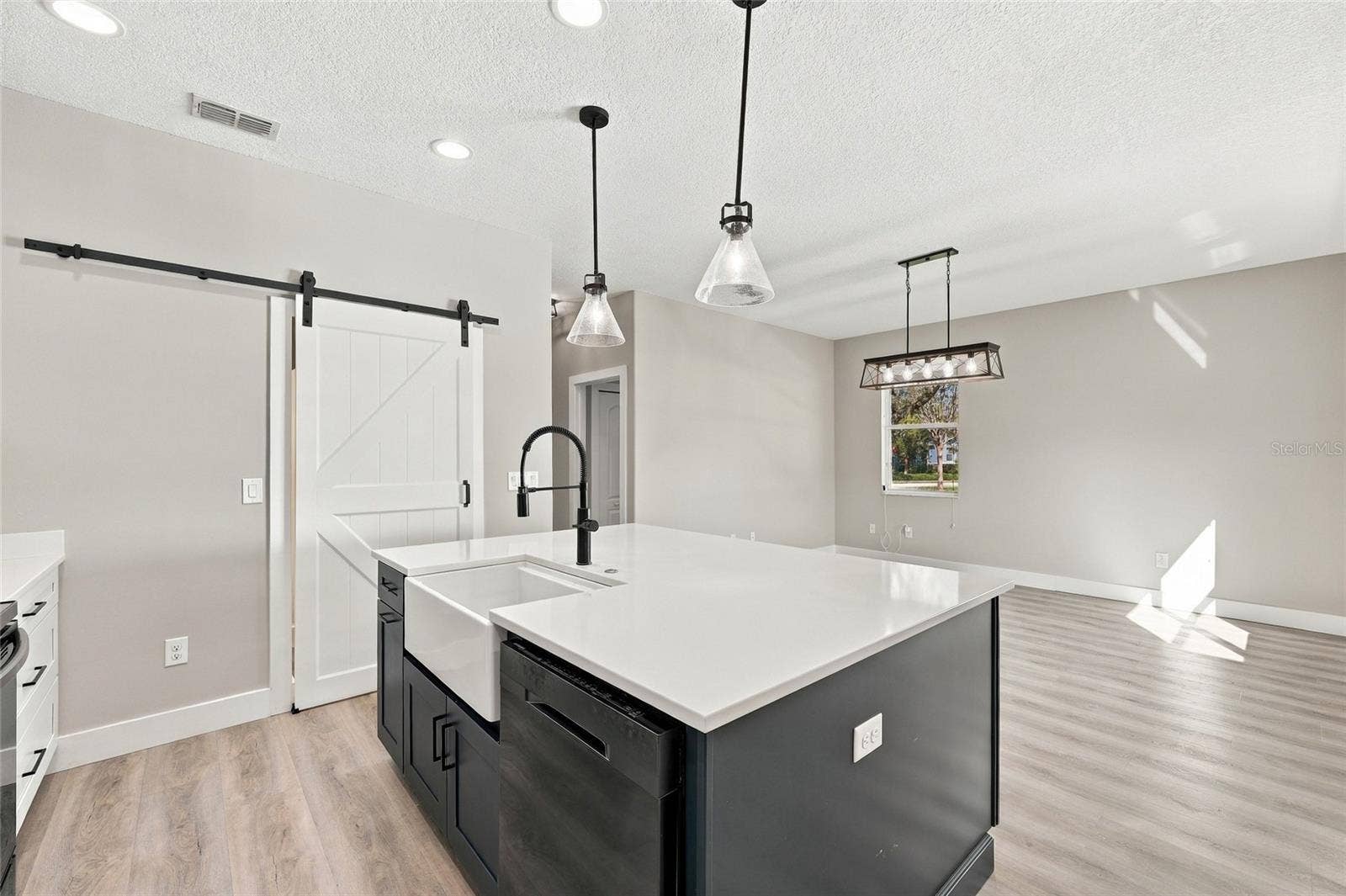 5685 NEW INDEPENDENCE PARKWAY, Winter Garden, FL 34787 5685 NEW INDEPENDENCE PARKWAY, Winter Garden, FL 34787