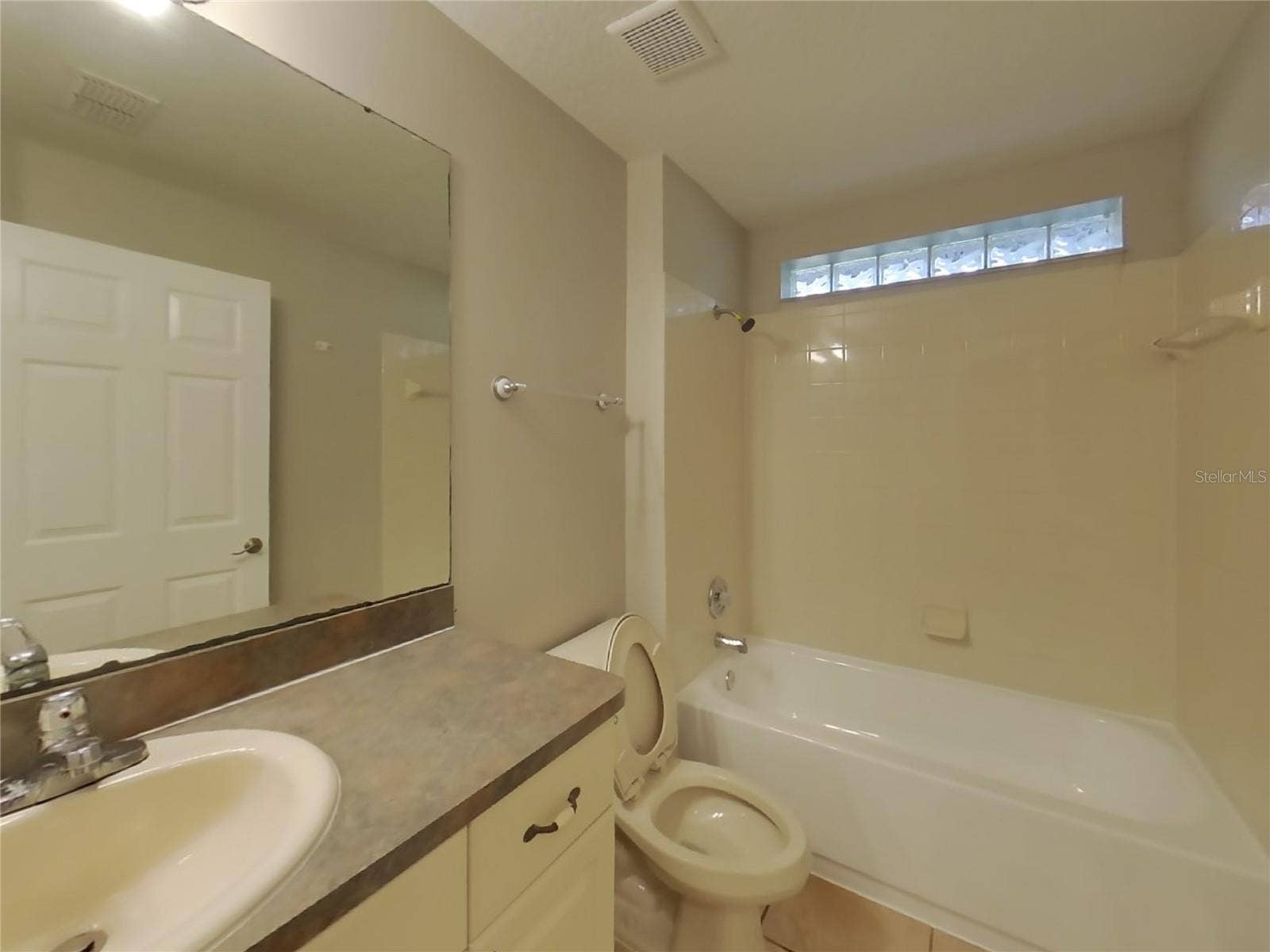 Lutz, FL 33559 Lutz, FL 33559