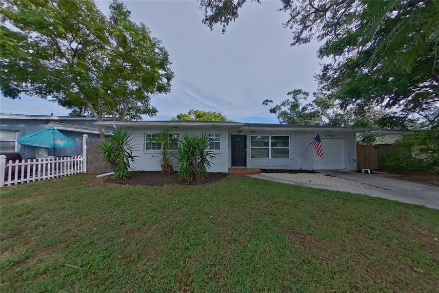 Property photo for St Petersburg, FL