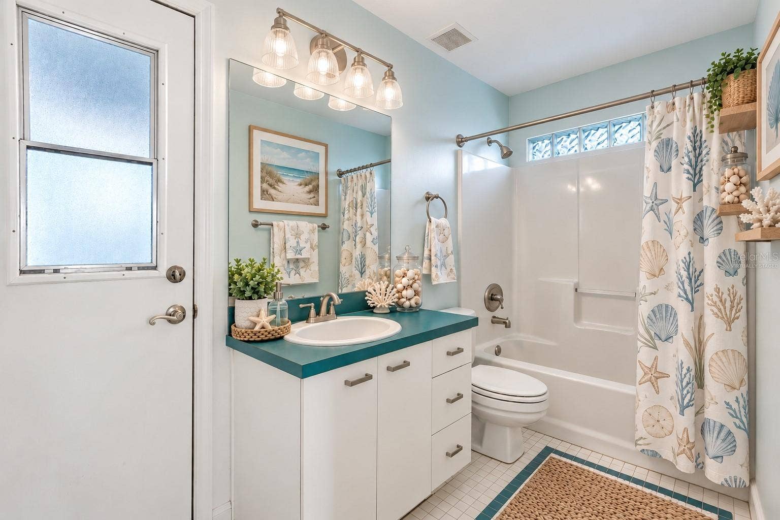 7891 BRIDGESTONE DRIVE, Orlando, FL 32835 *Virtually Staged*