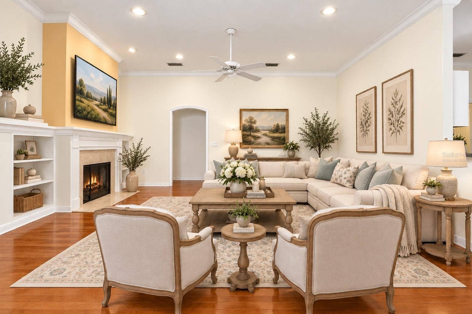 7891 BRIDGESTONE DRIVE, Orlando, FL 32835 *Virtually Staged*
