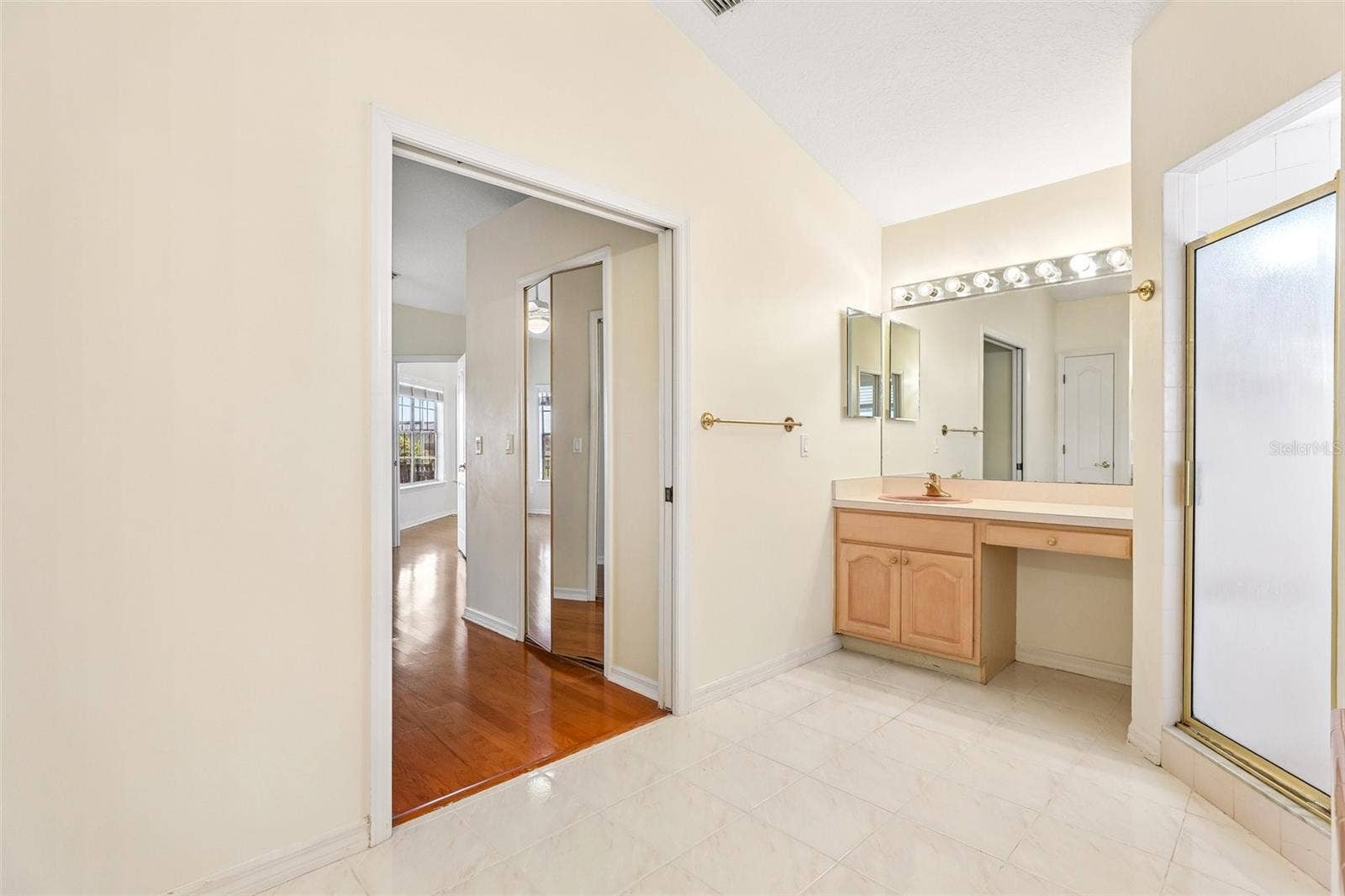 7891 BRIDGESTONE DRIVE, Orlando, FL 32835 Master Bathroom