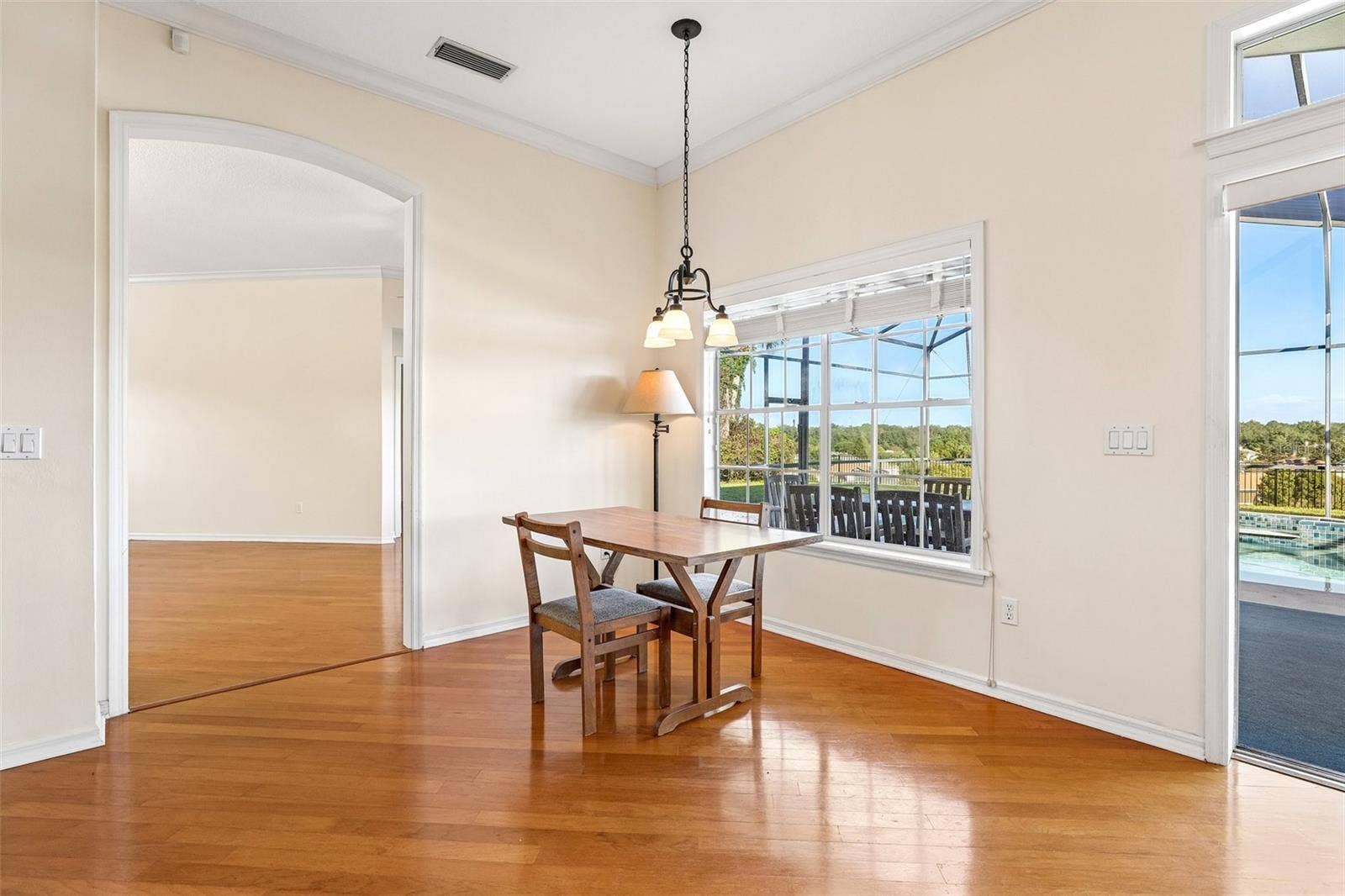 7891 BRIDGESTONE DRIVE, Orlando, FL 32835 Breakfast Nook