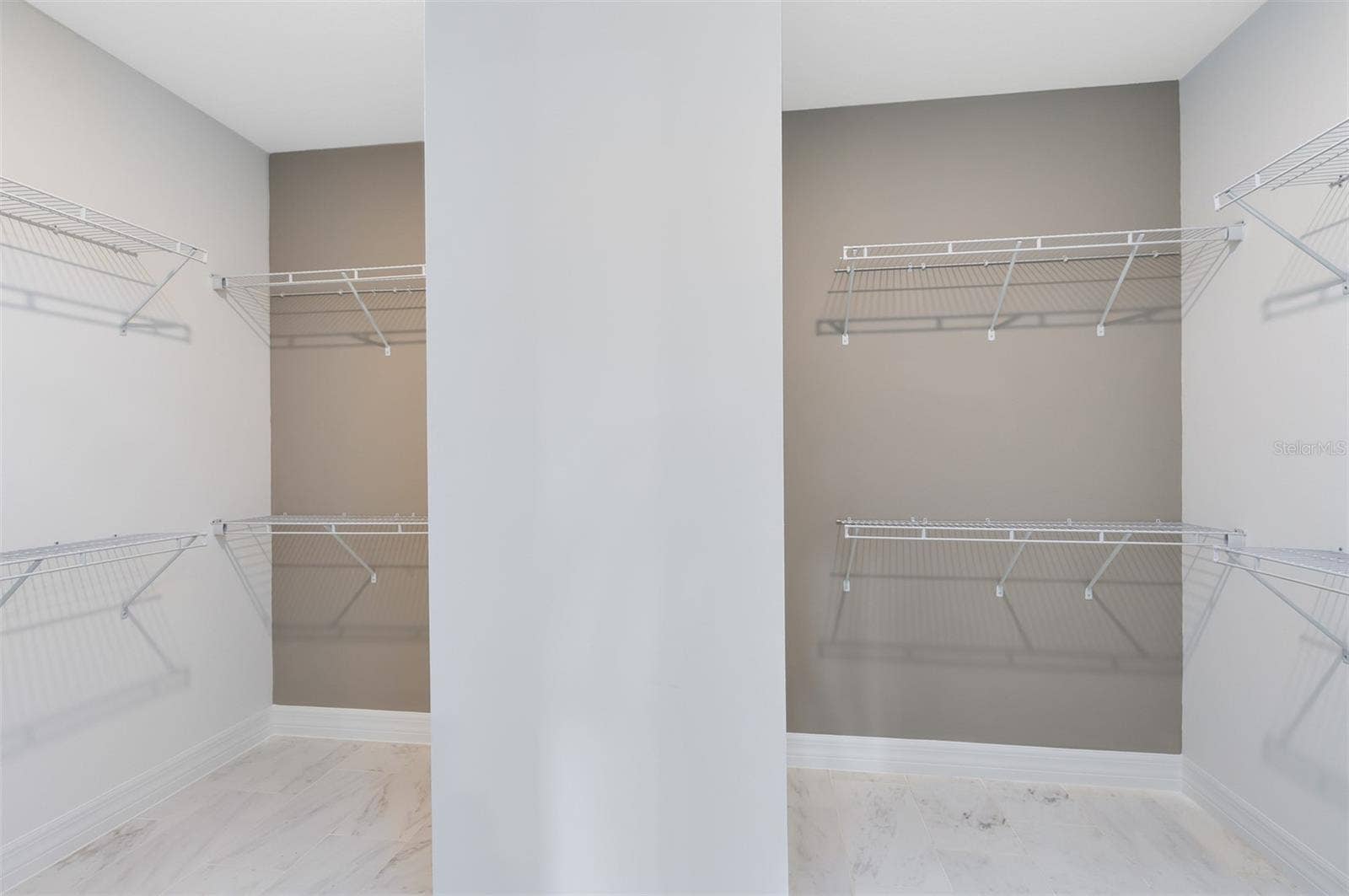 5599 BANYAN BAY ROAD, St Cloud, FL 34771 Model Home Design Only. Pictures and furnishings are for illustrative purposes only. Elevations, colors and options may vary. Furniture is for model home staging only.?