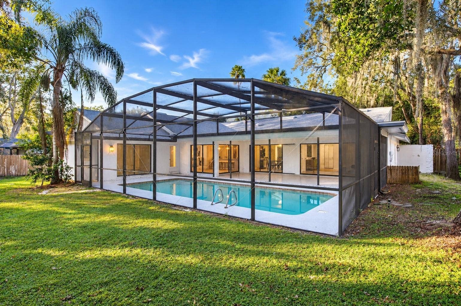 204 W RIDGEWOOD COURT, Longwood, FL 32779 204 W RIDGEWOOD COURT, Longwood, FL 32779