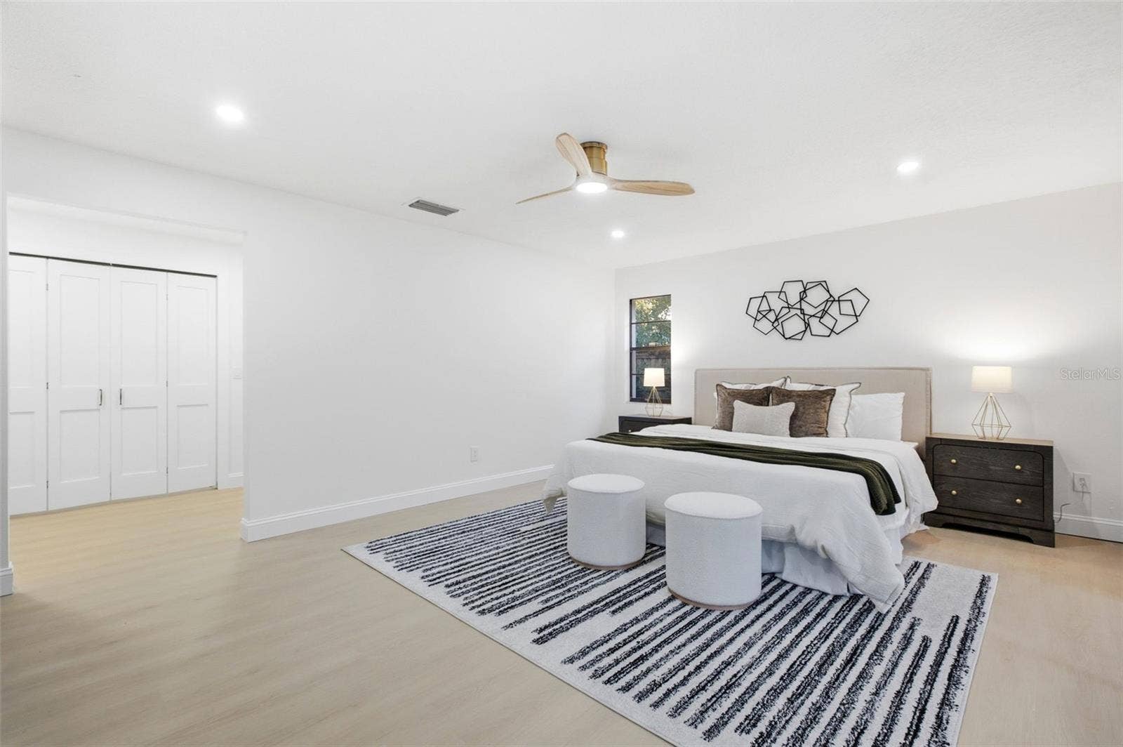 204 W RIDGEWOOD COURT, Longwood, FL 32779 204 W RIDGEWOOD COURT, Longwood, FL 32779