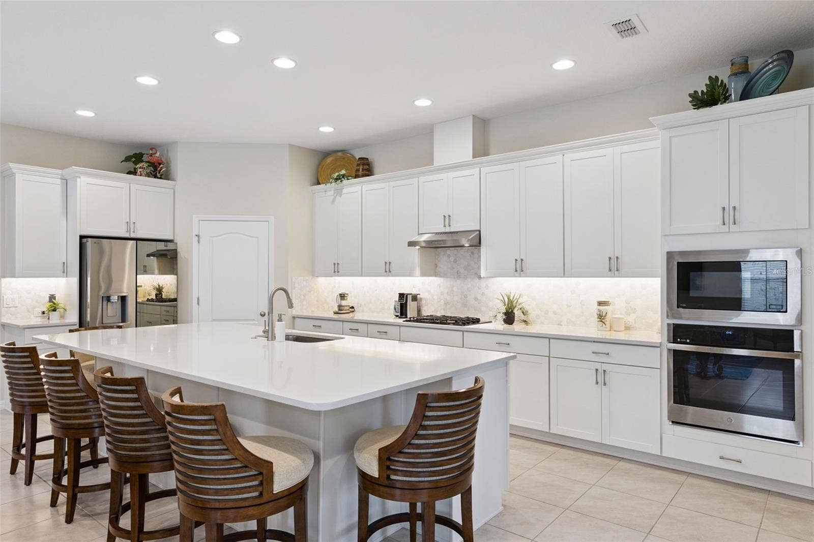 7789 FOUR SEASONS BOULEVARD, Kissimmee, FL 34747