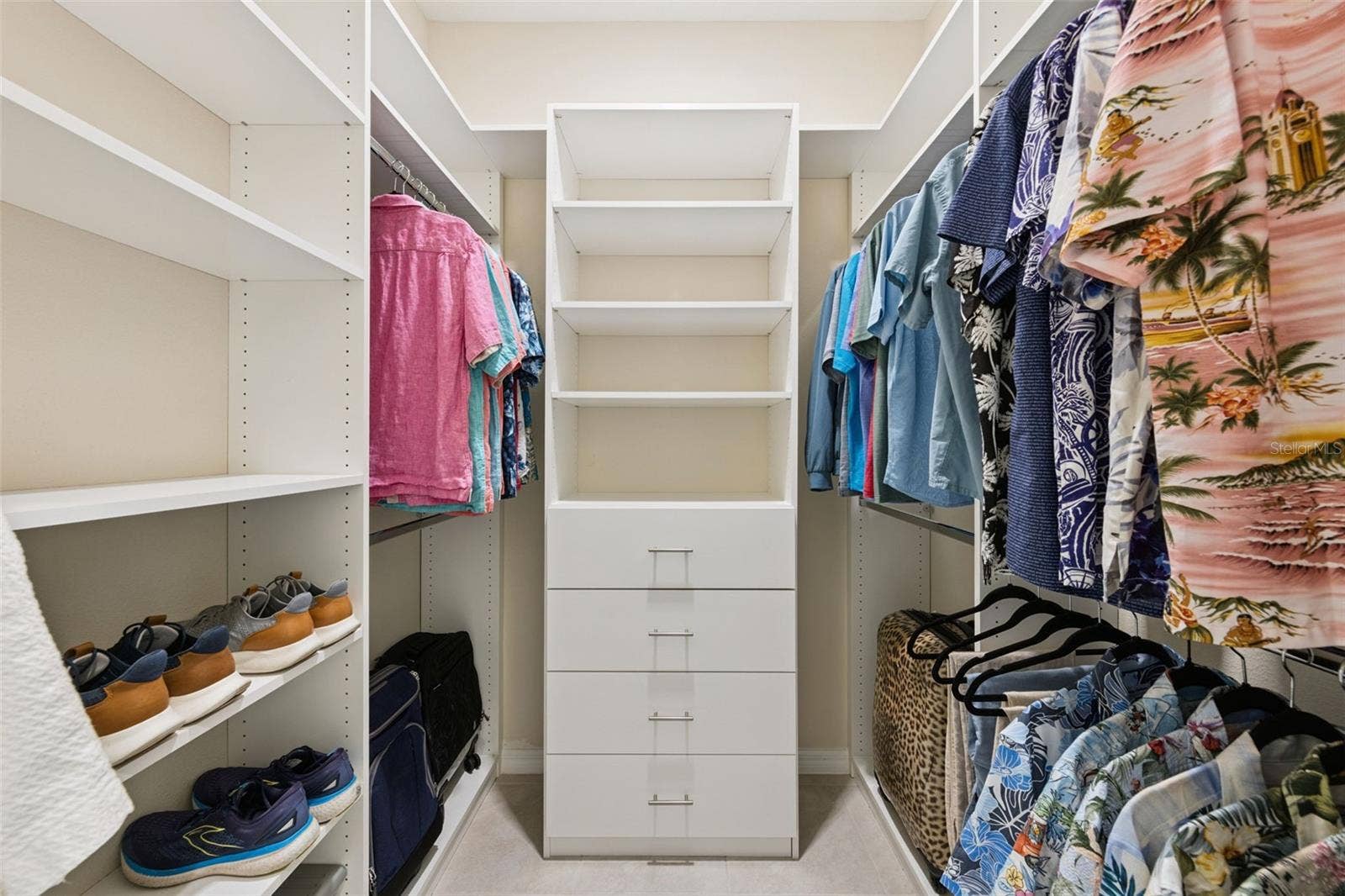 Closet #1 in primary