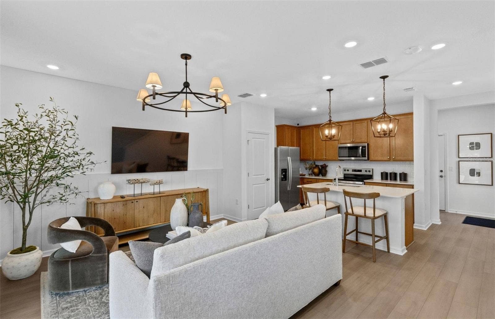 14078 WARD ROAD, Orlando, FL 32824 Model Home Design Only. Pictures and furnishings are for illustrative purposes only. Elevations, colors and options may vary. Furniture is for model home staging only.