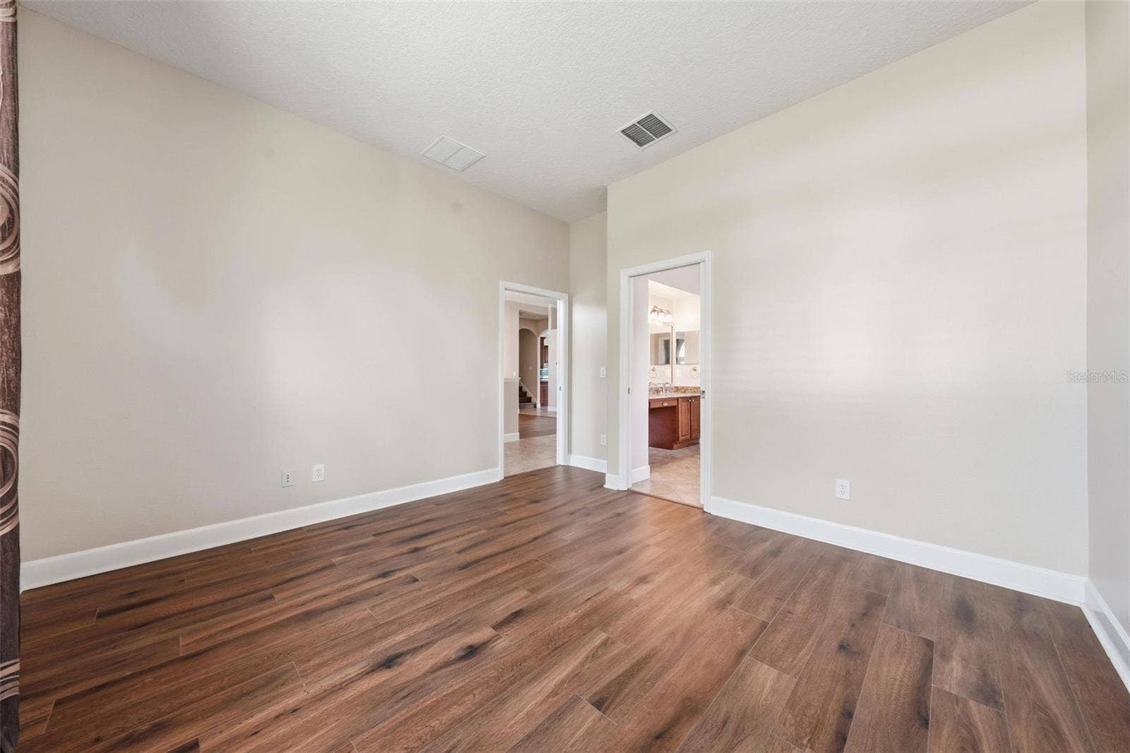 6234 TREMAYNE DRIVE, Mount Dora, FL 32757 Office 2