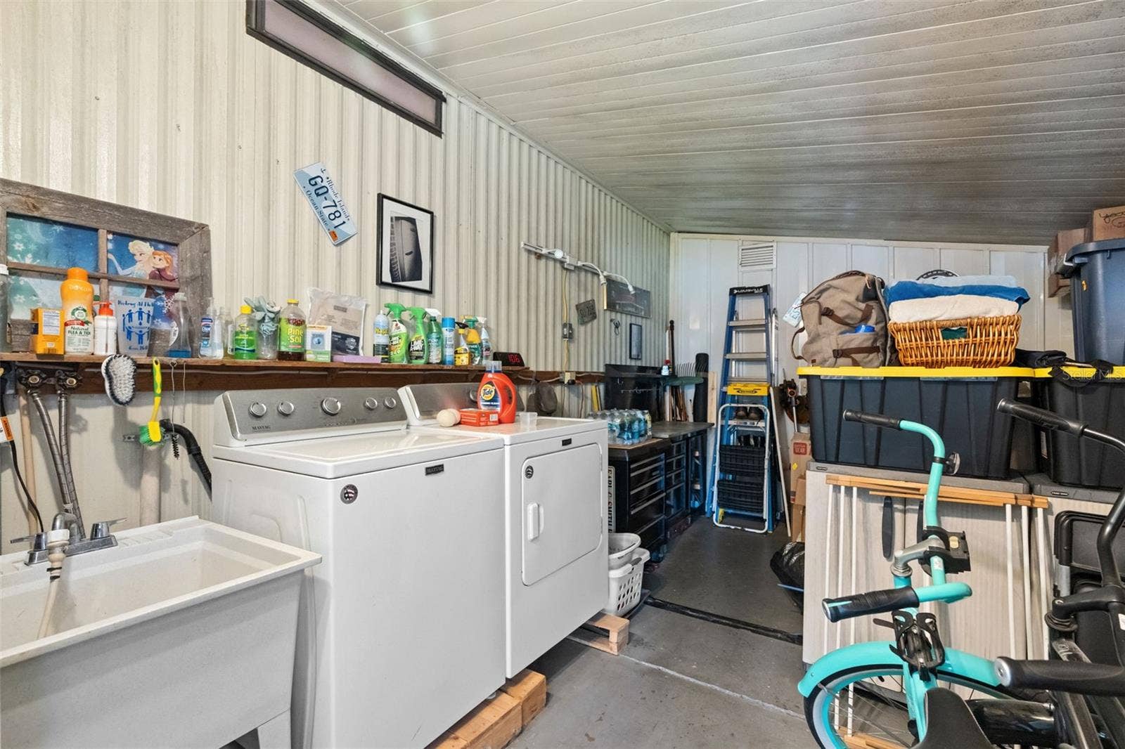 5438 SEVILLE DRIVE, Zephyrhills, FL 33541 5438 SEVILLE DRIVE, Zephyrhills, FL 33541