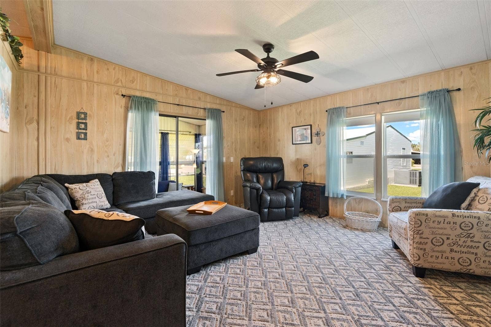 5438 SEVILLE DRIVE, Zephyrhills, FL 33541 5438 SEVILLE DRIVE, Zephyrhills, FL 33541
