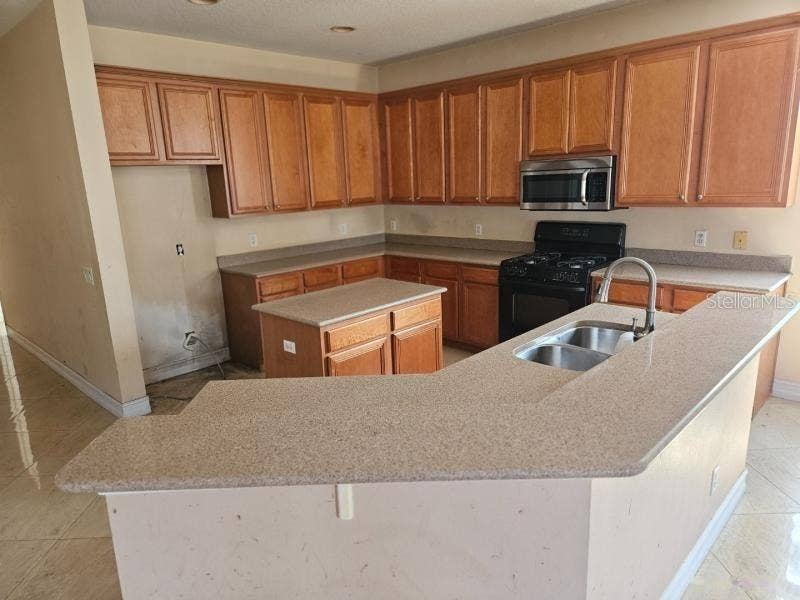20126 NOB OAK AVENUE, Tampa, FL 33647 20126 NOB OAK AVENUE, Tampa, FL 33647