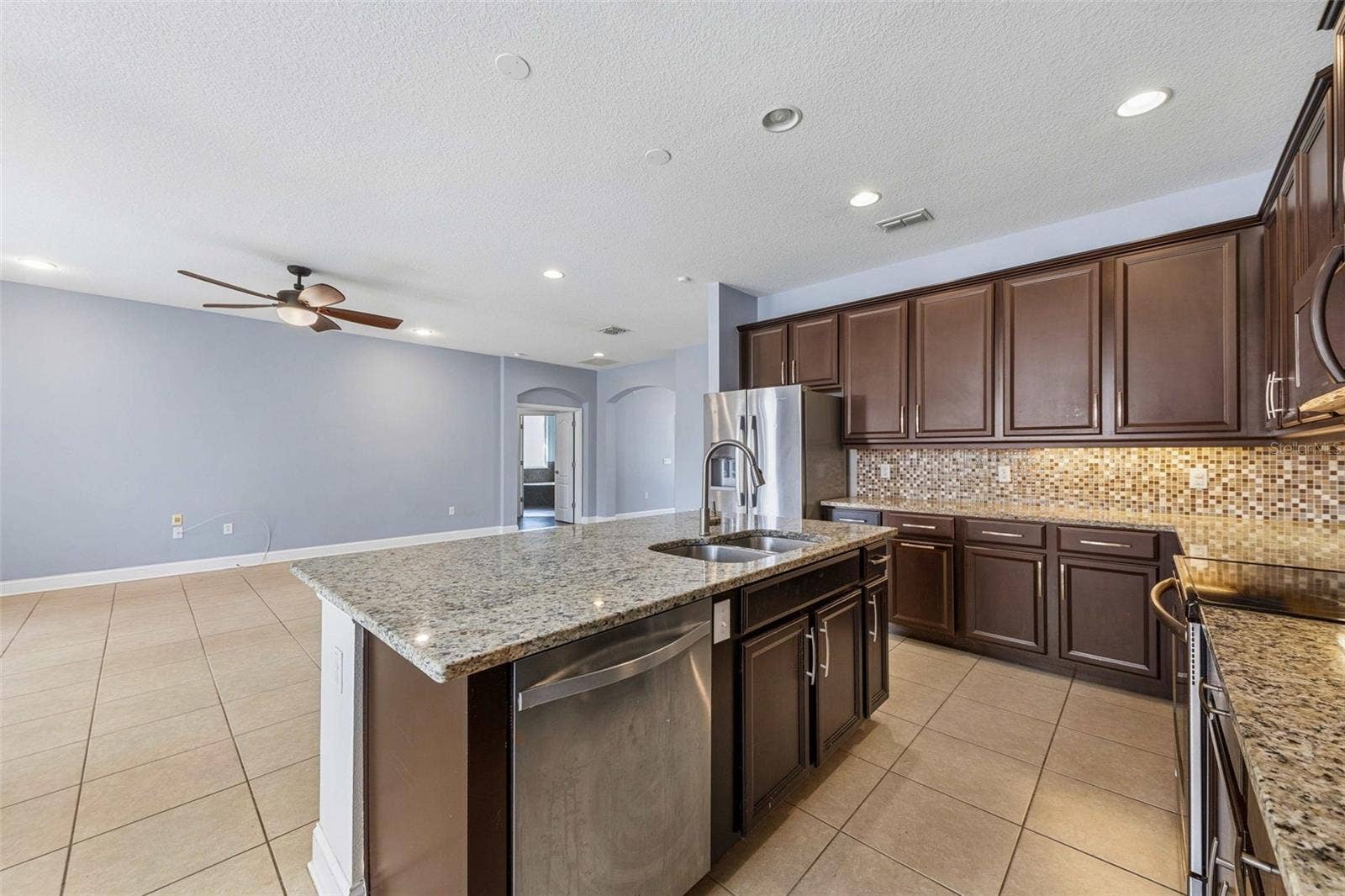 2210 PARKSIDE MEADOW DRIVE, Apopka, FL 32712
