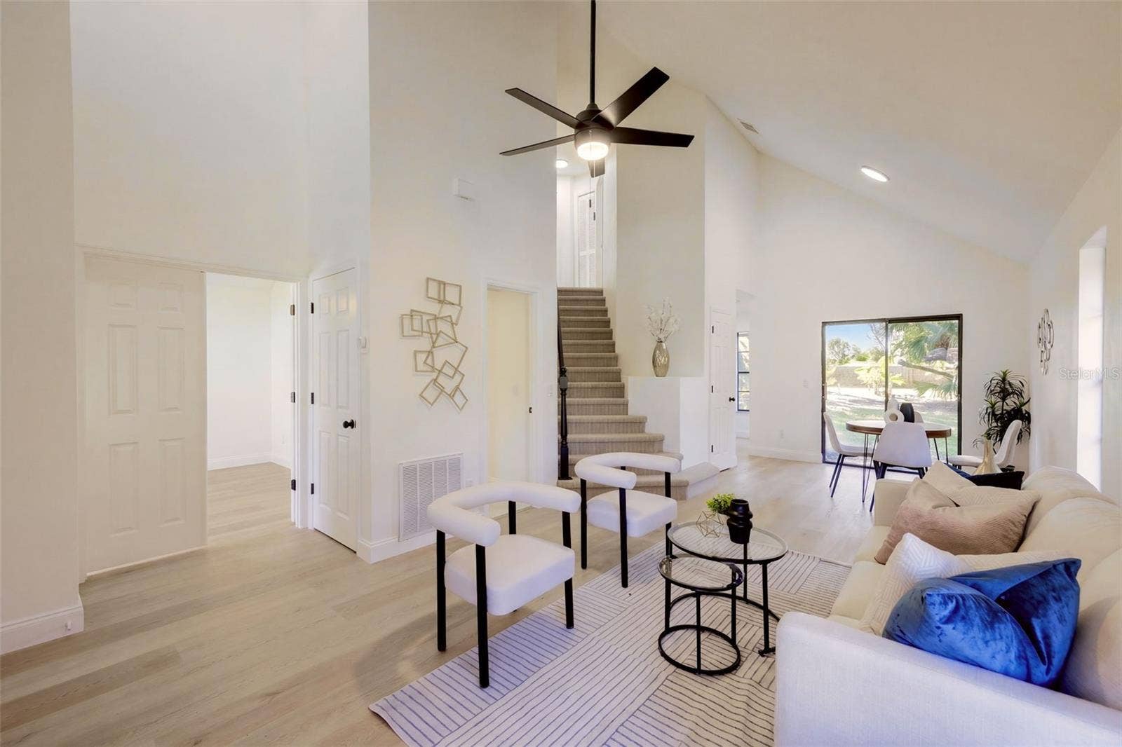 950 WOODROSE COURT, Altamonte Springs, FL 32714 950 WOODROSE COURT, Altamonte Springs, FL 32714