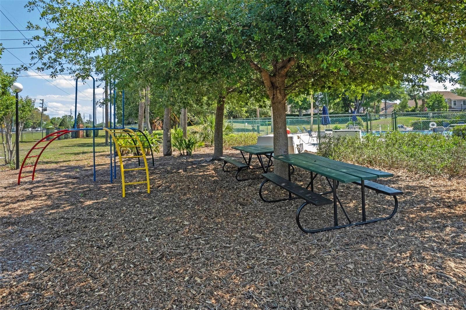 950 WOODROSE COURT, Altamonte Springs, FL 32714 950 WOODROSE COURT, Altamonte Springs, FL 32714