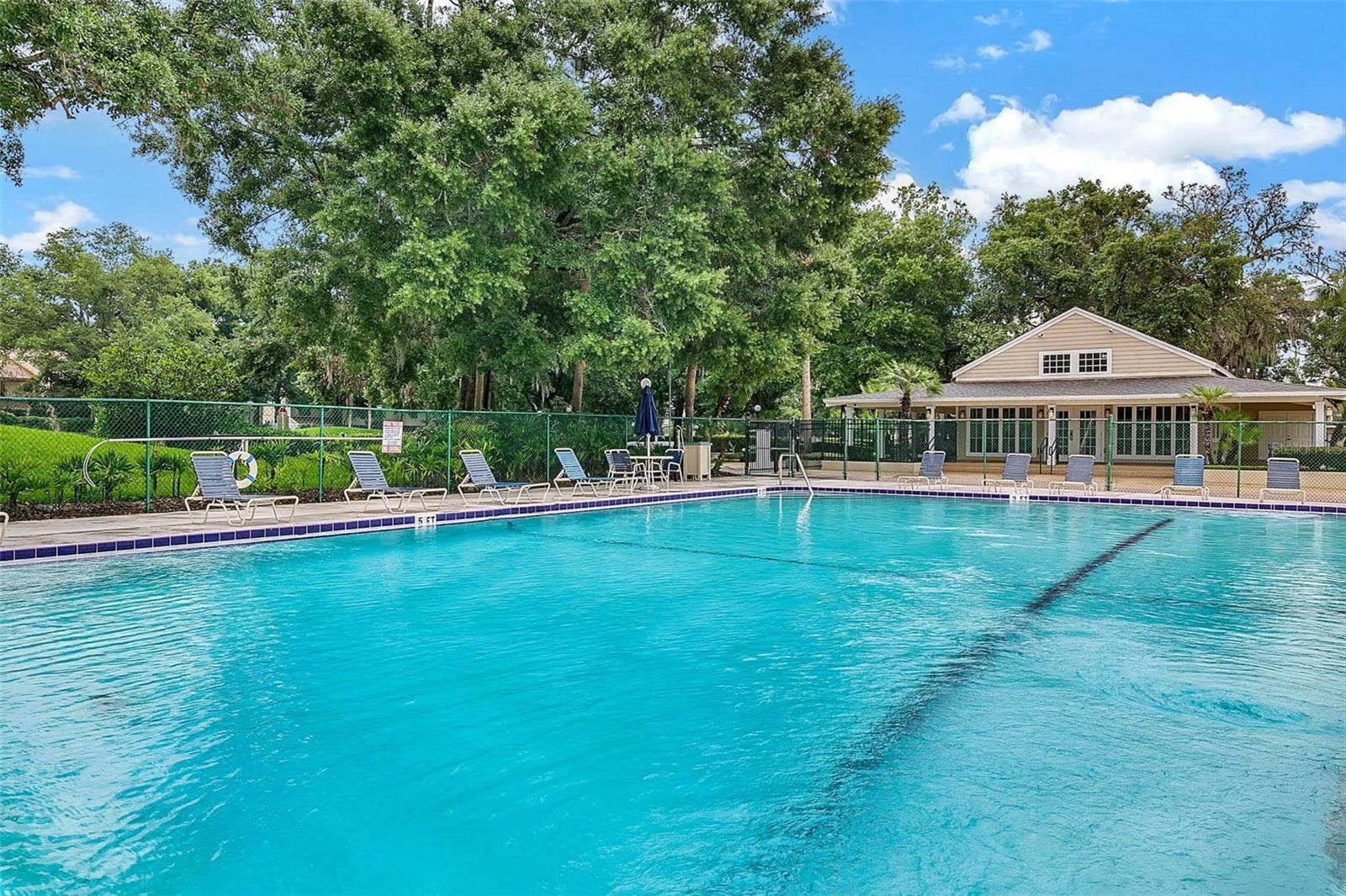 950 WOODROSE COURT, Altamonte Springs, FL 32714 950 WOODROSE COURT, Altamonte Springs, FL 32714