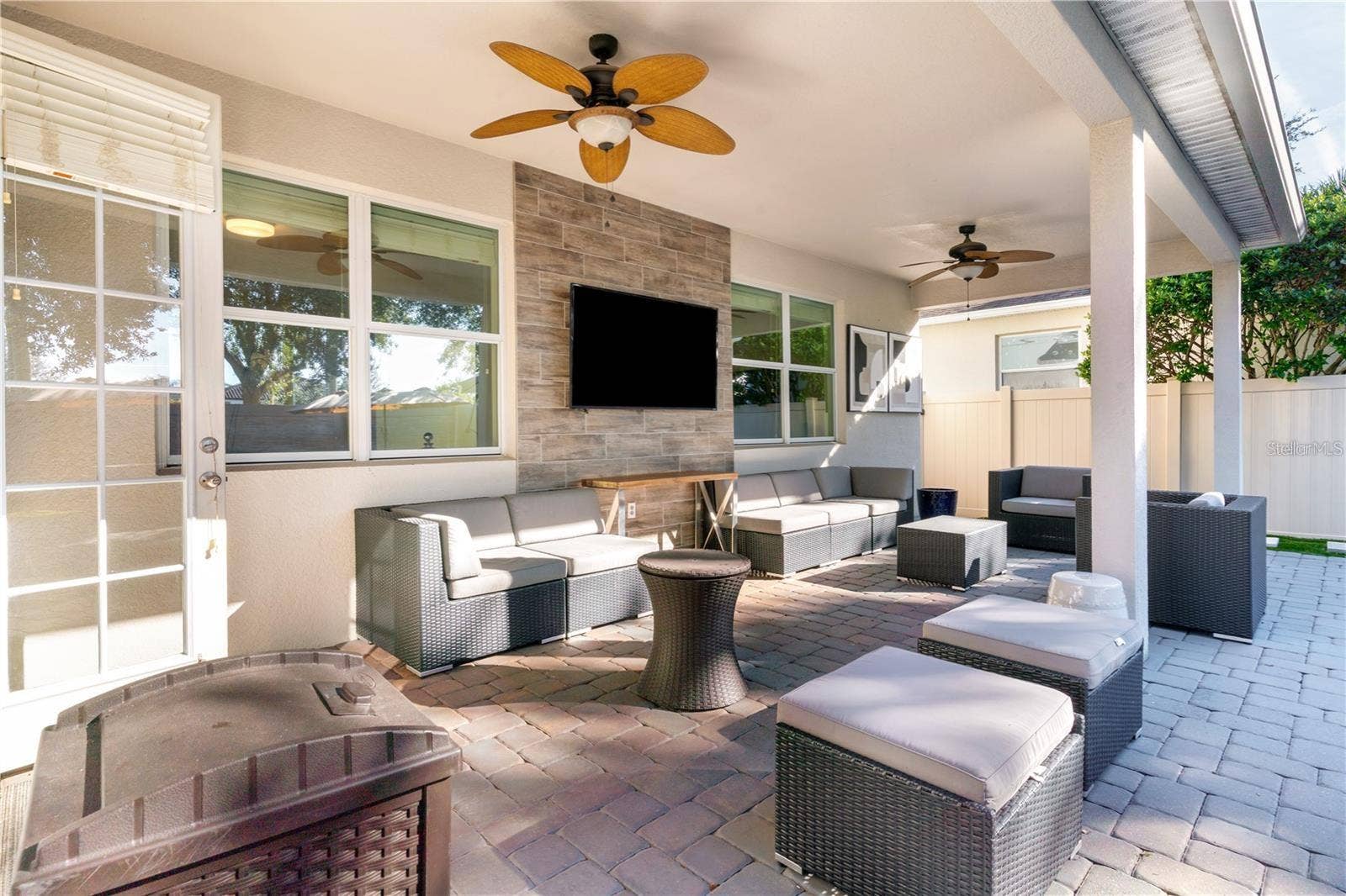 11949 VERRAZANO DR DRIVE, Orlando, FL 32836 11949 VERRAZANO DR DRIVE, Orlando, FL 32836