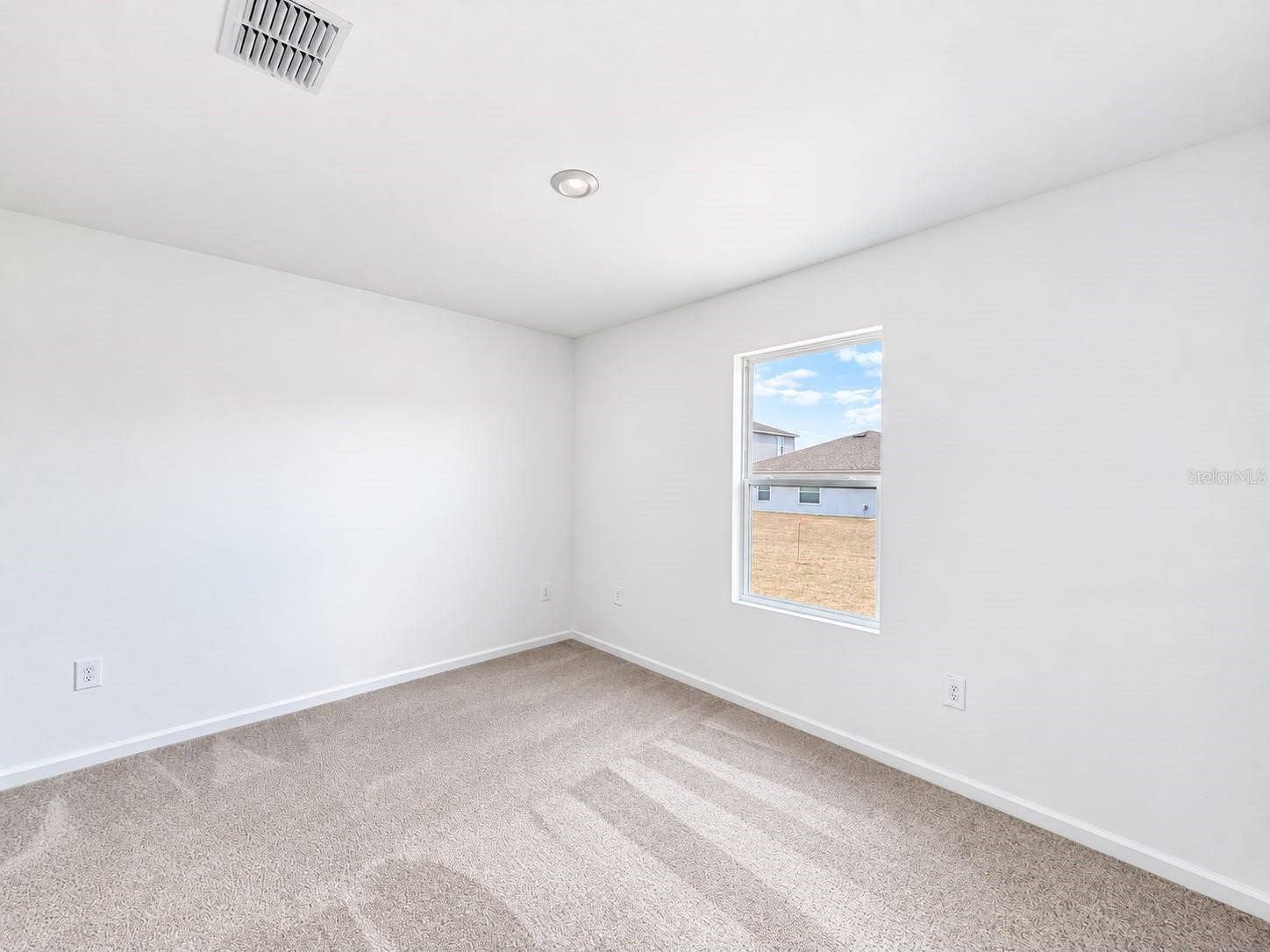 2142 CHRIS DRIVE, Winter Haven, FL 33884 2142 CHRIS DRIVE, Winter Haven, FL 33884