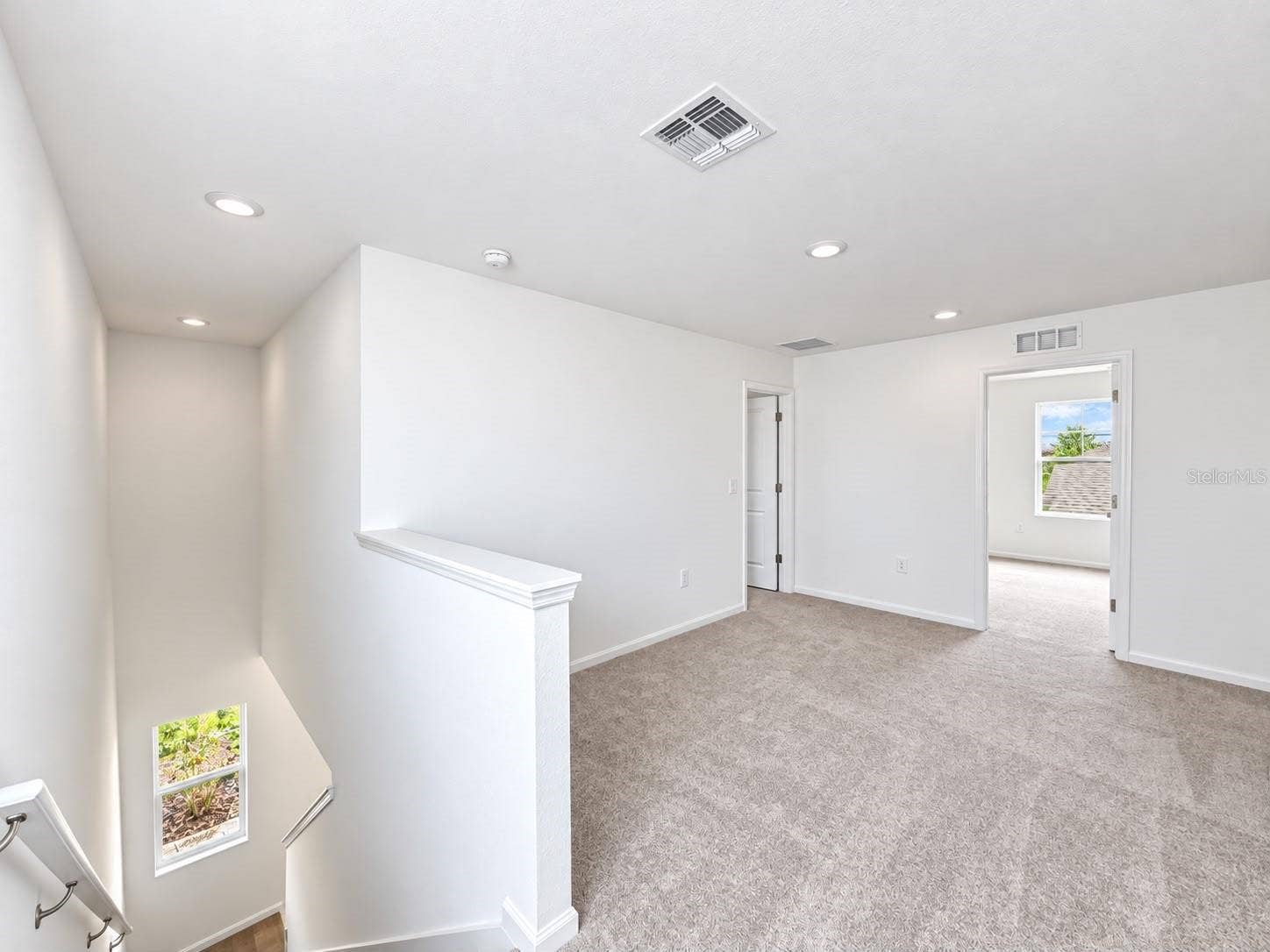 2142 CHRIS DRIVE, Winter Haven, FL 33884 2142 CHRIS DRIVE, Winter Haven, FL 33884