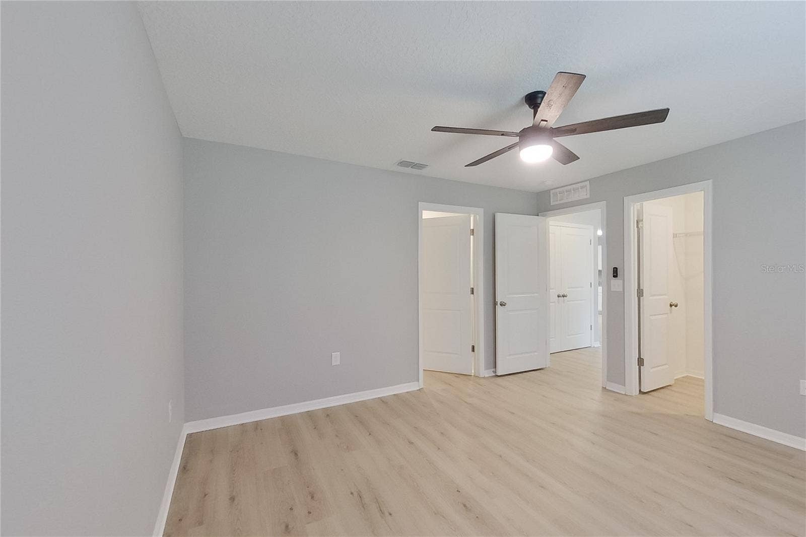 8833 N VIENNA DRIVE, Citrus Springs, FL 34433 8833 N VIENNA DRIVE, Citrus Springs, FL 34433