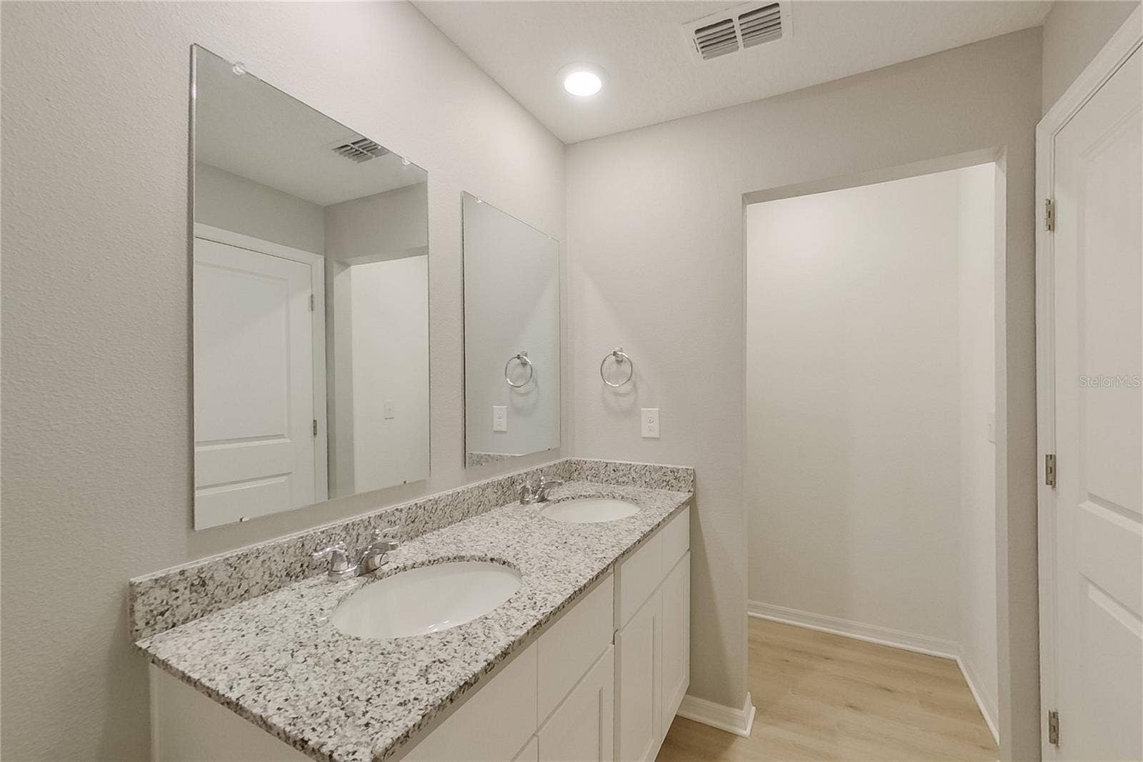 8833 N VIENNA DRIVE, Citrus Springs, FL 34433 8833 N VIENNA DRIVE, Citrus Springs, FL 34433