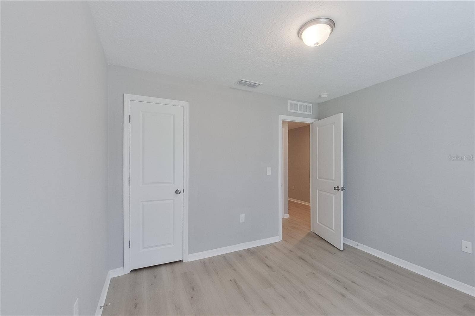 8833 N VIENNA DRIVE, Citrus Springs, FL 34433 8833 N VIENNA DRIVE, Citrus Springs, FL 34433