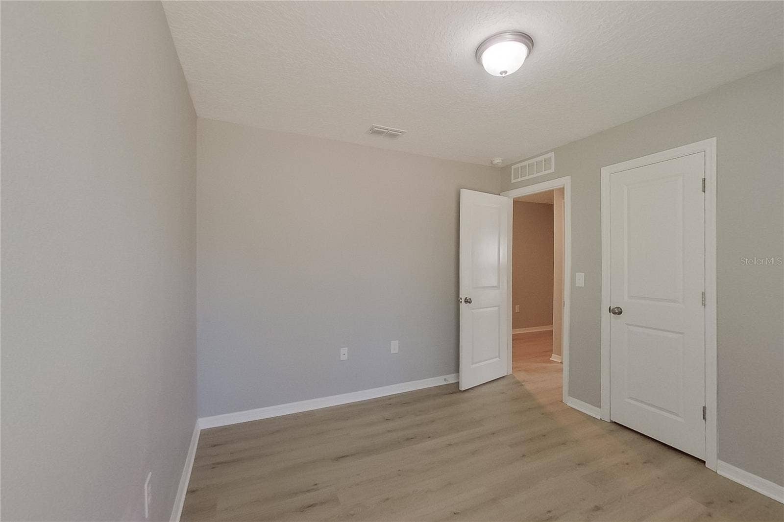8833 N VIENNA DRIVE, Citrus Springs, FL 34433 8833 N VIENNA DRIVE, Citrus Springs, FL 34433