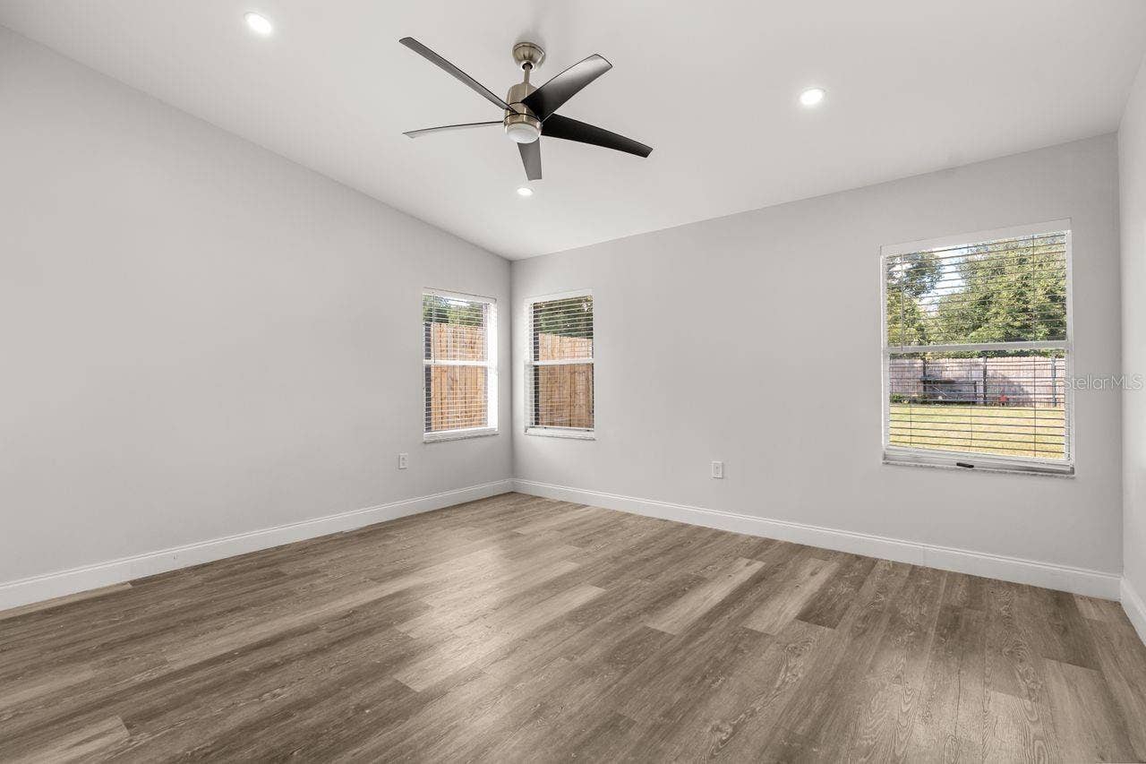 4849 EDEN VIEW COURT, Orlando, FL 32810 4849 EDEN VIEW COURT, Orlando, FL 32810