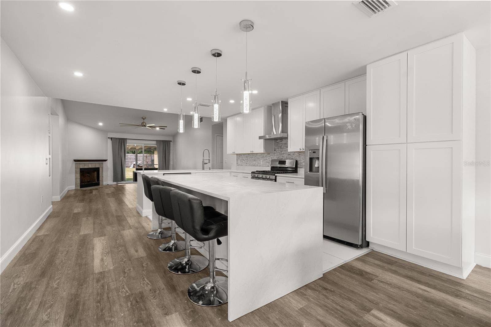 4849 EDEN VIEW COURT, Orlando, FL 32810 4849 EDEN VIEW COURT, Orlando, FL 32810