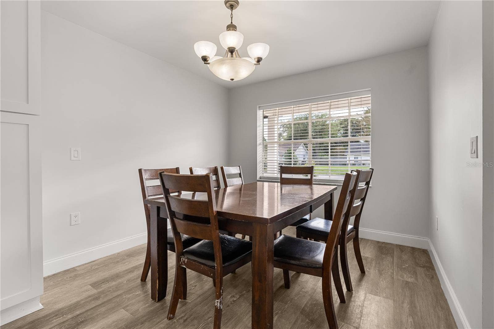 4849 EDEN VIEW COURT, Orlando, FL 32810 4849 EDEN VIEW COURT, Orlando, FL 32810