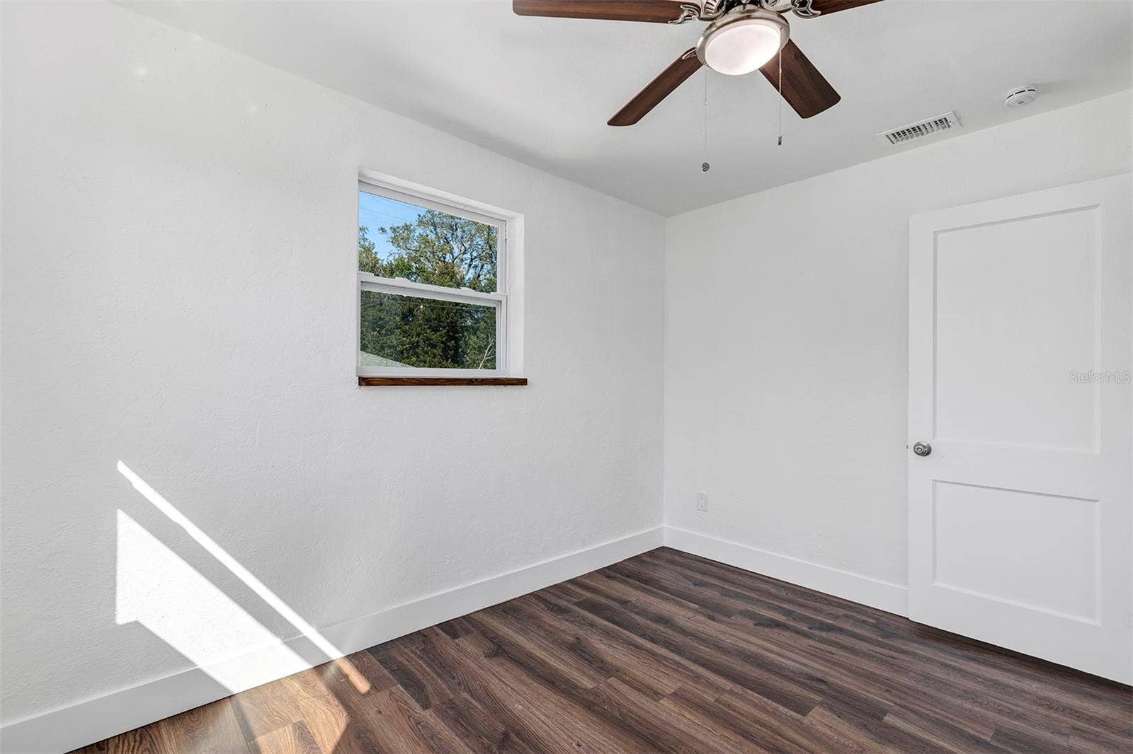 2027 30TH AVENUE N, St Petersburg, FL 33713
