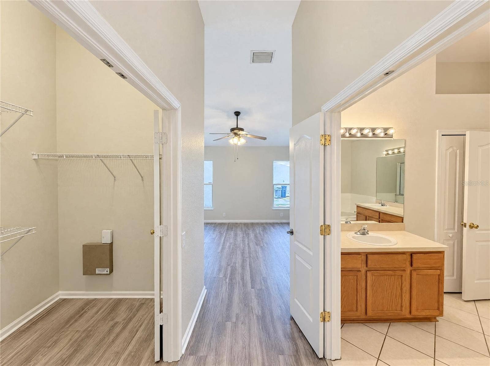 30447 IVERSON DRIVE, Wesley Chapel, FL 33543 30447 IVERSON DRIVE, Wesley Chapel, FL 33543
