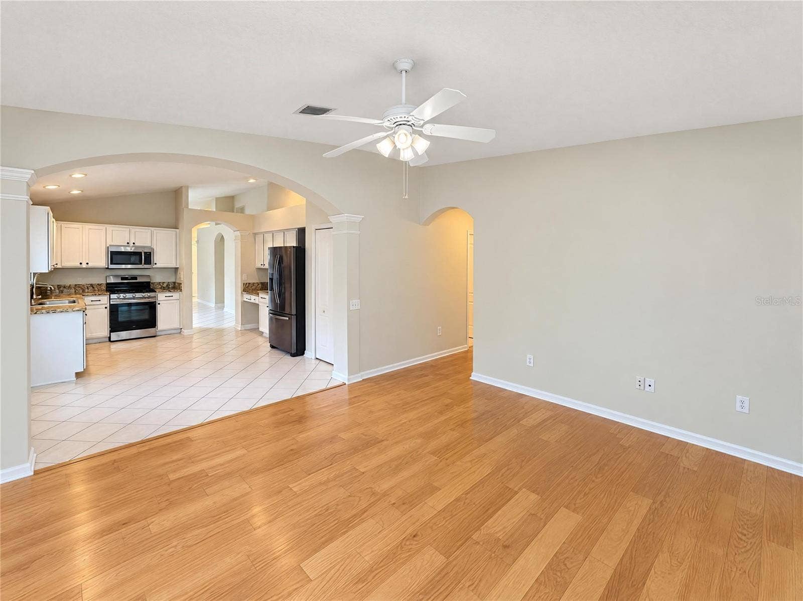 30447 IVERSON DRIVE, Wesley Chapel, FL 33543 30447 IVERSON DRIVE, Wesley Chapel, FL 33543