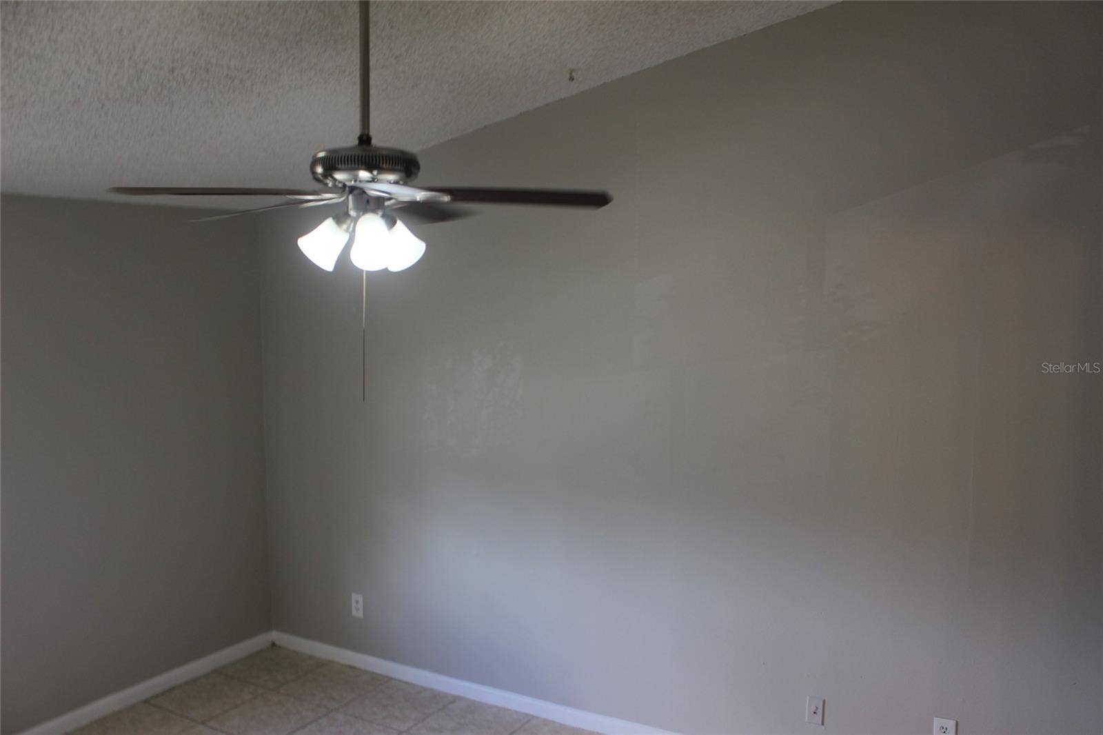 5231 VIA HACIENDA CIRCLE, #B218, Orlando, FL 32839 5231 VIA HACIENDA CIRCLE, #B218, Orlando, FL 32839