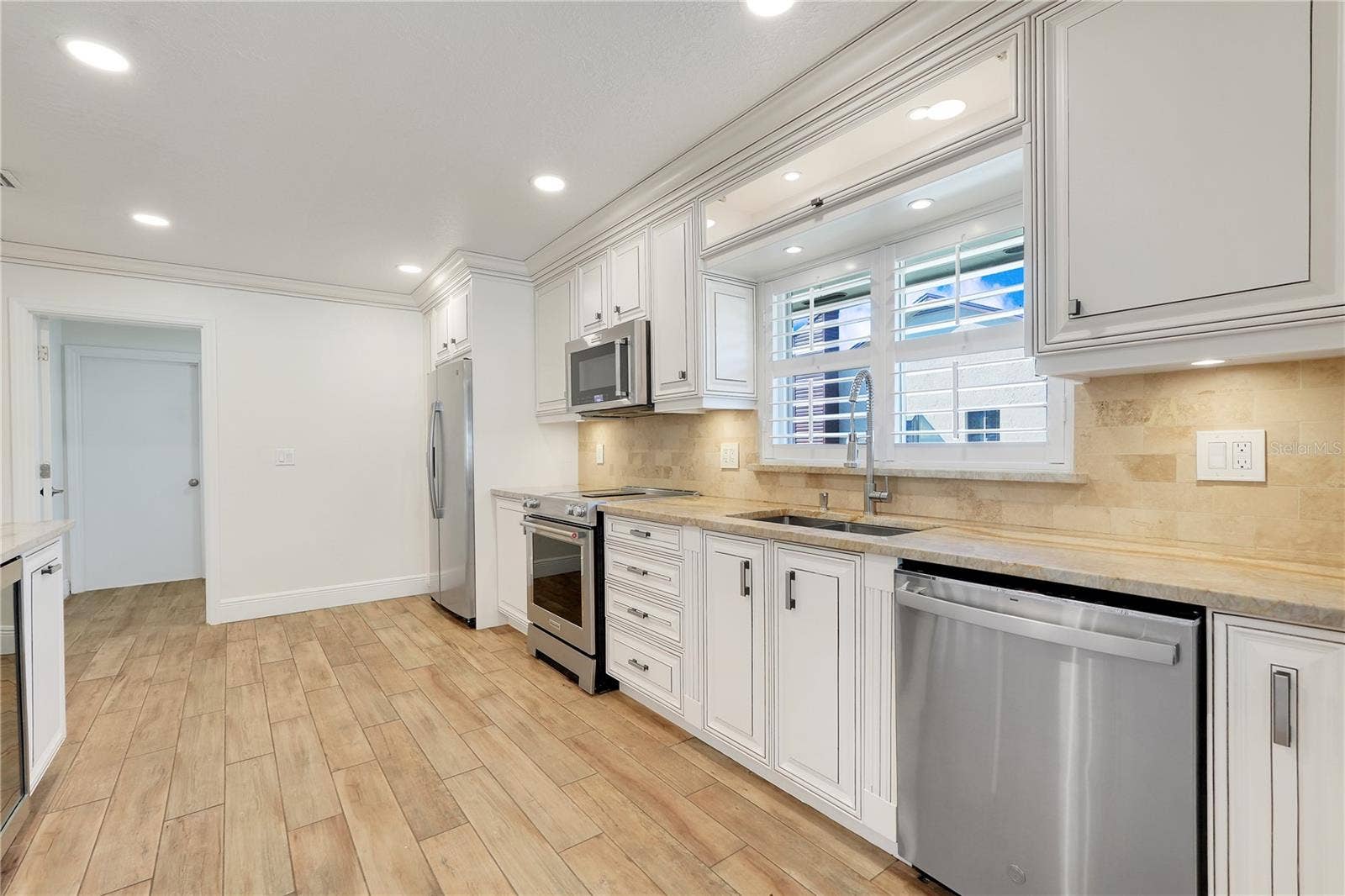 7606 ORANGE TREE LANE, Orlando, FL 32819 7606 ORANGE TREE LANE, Orlando, FL 32819