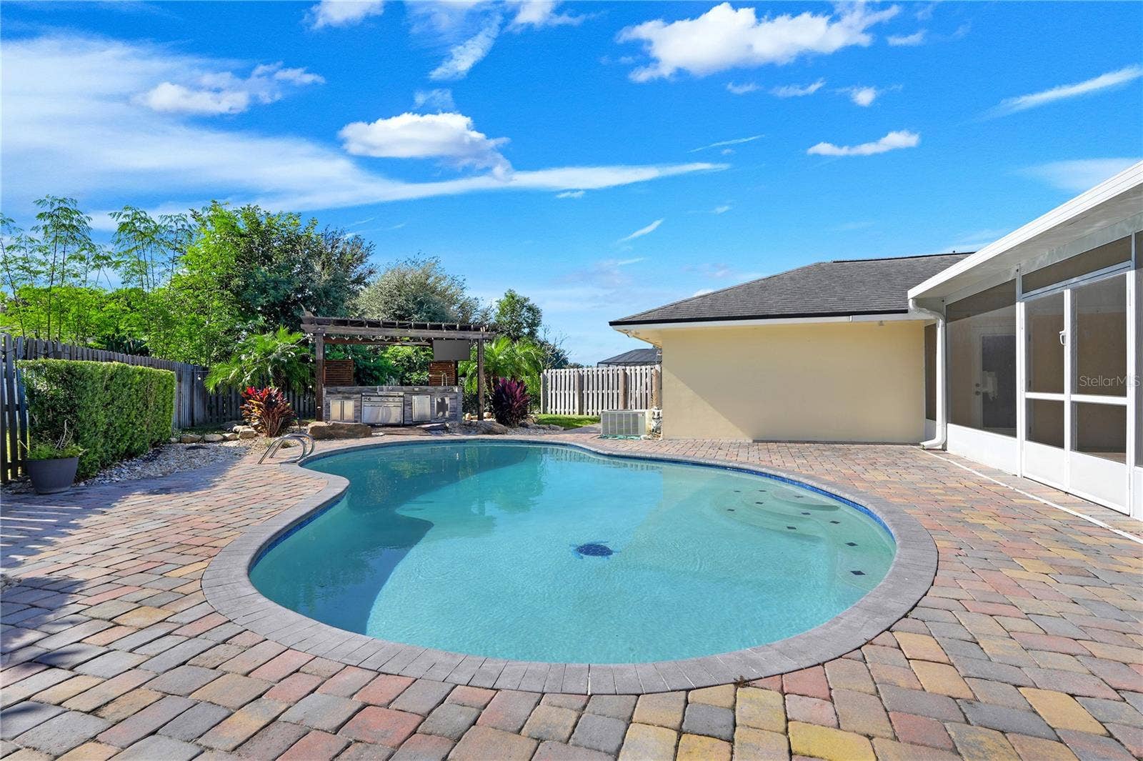 7606 ORANGE TREE LANE, Orlando, FL 32819 7606 ORANGE TREE LANE, Orlando, FL 32819