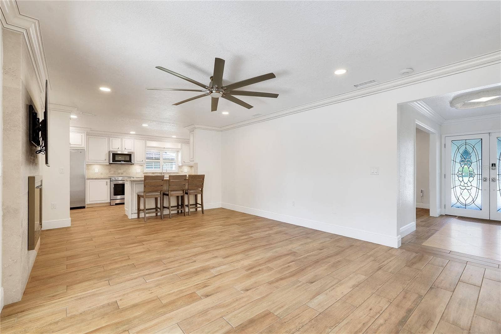 7606 ORANGE TREE LANE, Orlando, FL 32819 7606 ORANGE TREE LANE, Orlando, FL 32819