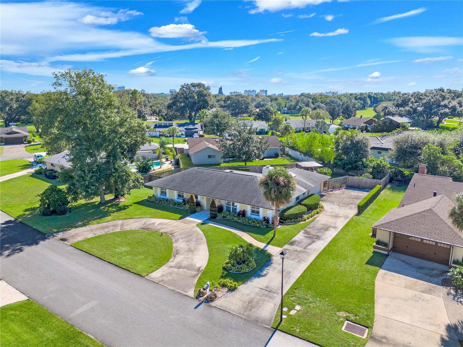 7606 ORANGE TREE LANE, Orlando, FL 32819 7606 ORANGE TREE LANE, Orlando, FL 32819