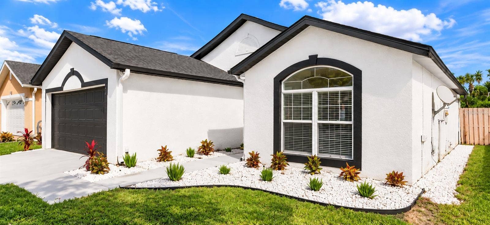 573 SHORT PINE CIRCLE, Orlando, FL 32807 573 SHORT PINE CIRCLE, Orlando, FL 32807